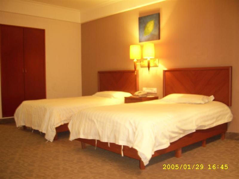 Greentree Inn Dongguan Houjie Business Hotel Chambre photo