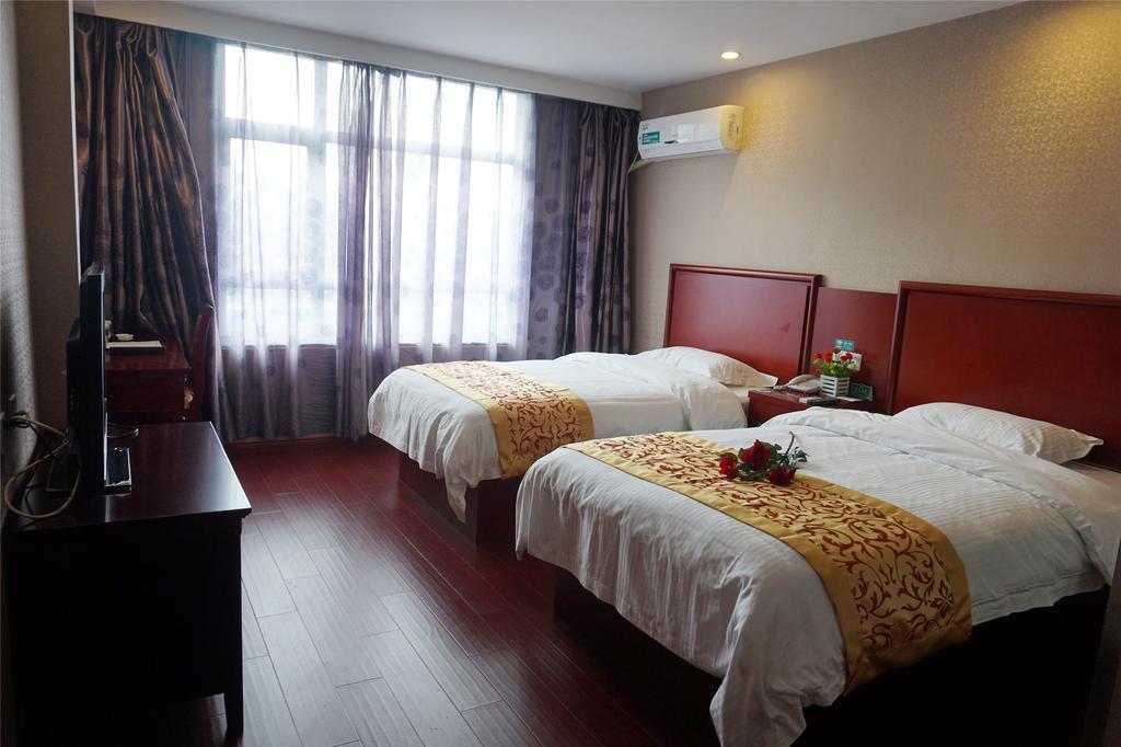 Greentree Inn Dongguan Houjie Business Hotel Extérieur photo