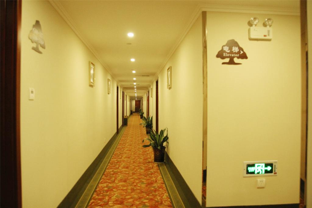 Greentree Inn Dongguan Houjie Business Hotel Extérieur photo
